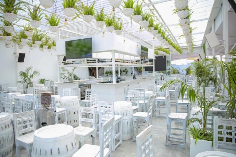 Photo of the New Club MDCCCXXIV (1824) located at Aerodrome Road, Madaraka.